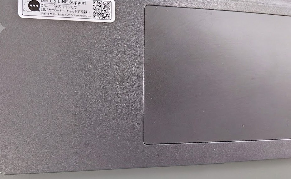 中古PCでありがちな「特定のキー（EnterやA、Sなど）のテカリや文字消え」が全くと言っていいほどありませんでした。打鍵感もしっかりしており、タイピングの不具合も皆無です。